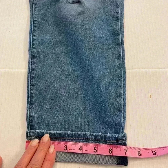 Levi’s Women’s Boyfriend Crop High Rise Distressed Denizen NEW size 20 - Picture 7 of 14